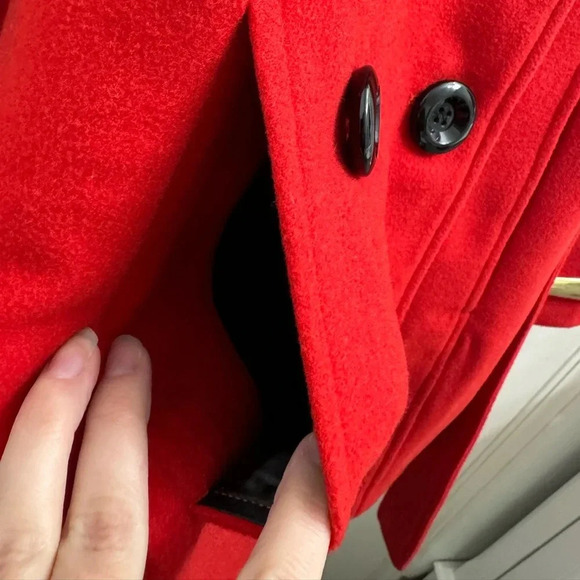Stolen Hearts red button with tie coat with pockets - Picture 3 of 10